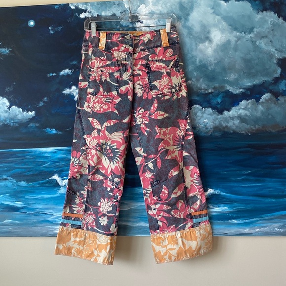 Oilily Adorable Crop Flare Pants - Picture 3 of 13
